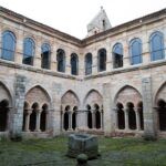 Imágenes obscenas en los edificios religiosos: El arte cuestionado en España